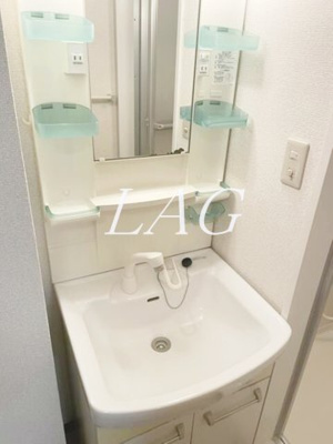 【洗面所】 | サン・セレーノ | 独立洗面台です。