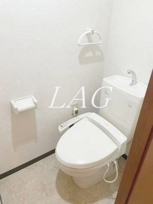 【トイレ】 | サン・セレーノ | トイレです。