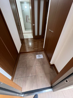 【玄関】 | 北町岸村様邸貸家