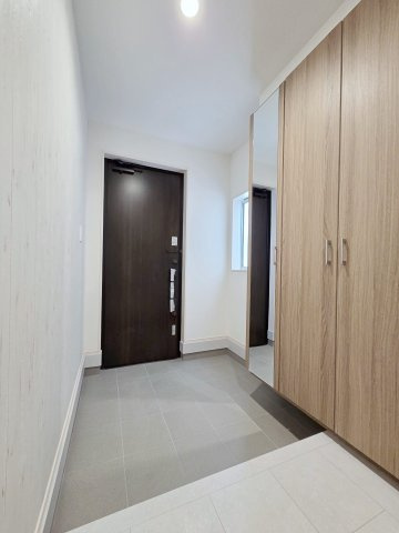 【玄関】 | 知多市つつじが丘三丁目2期　1号棟