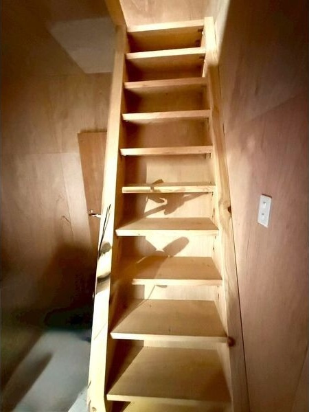 Land千日前横丁の内装