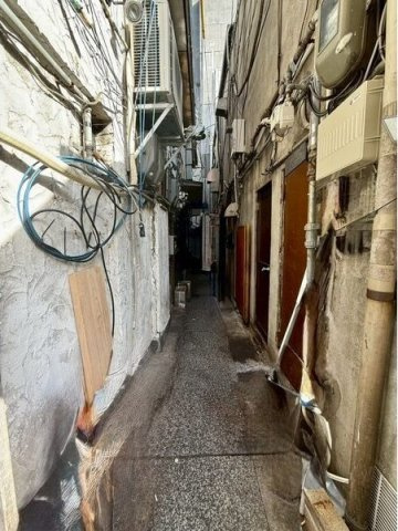 Land千日前横丁の周辺