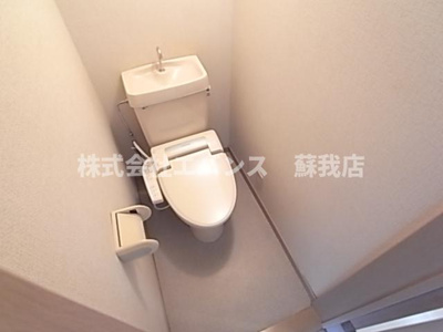 【トイレ】 | サンハウス生実 | ゆったりとした空間のトイレです