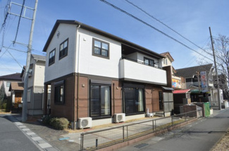 【外観】 | さいたま市岩槻区岩槻　築浅戸建 | 区画整理された綺麗な街並みが魅力のロケーション♪