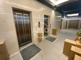 【ロビー】 | EQUUS心斎橋 | KAZU.IT.BLDG　エレベーターホール