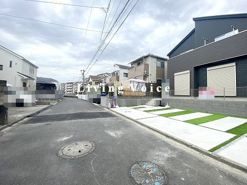 【居間・リビング】 | 【仲介手数料０円】小田原市小竹　新築一戸建て　全2棟 | 小田原市小竹　新築一戸建て　全2棟