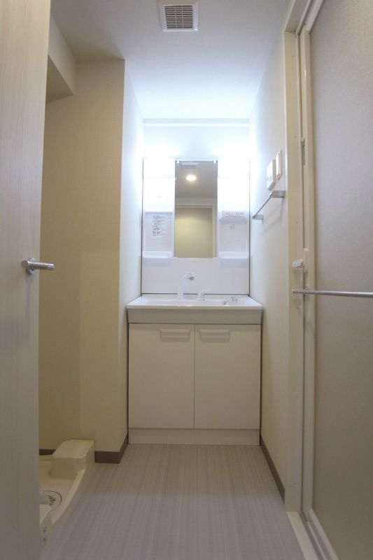 La prima Grandeの独立洗面台