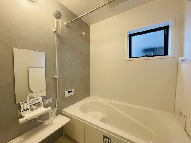 【浴室】 | 熊谷市万平町第3   LiveleGarden.s　新築戸建　全4棟　2号棟