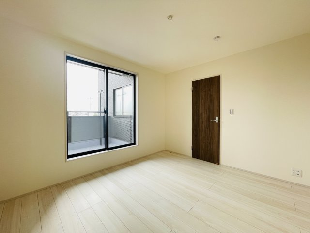 【寝室】 | 熊谷市万平町第3   LiveleGarden.s　新築戸建　全4棟　2号棟