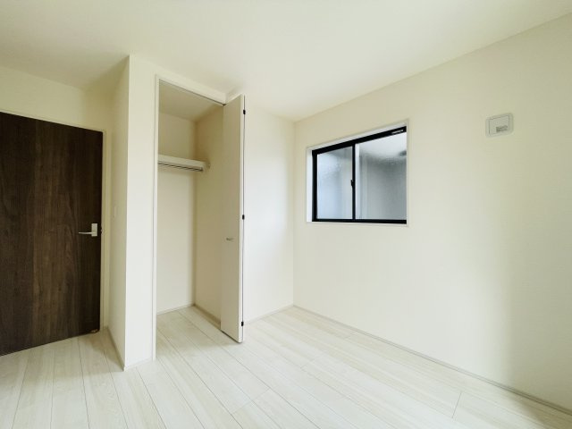 【洋室】 | 熊谷市万平町第3   LiveleGarden.s　新築戸建　全4棟　2号棟