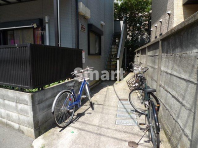 【エントランス】 | ストーンヒルズ