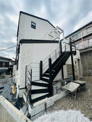 【エントランス】 | アザーレ・パッシオ港南中央