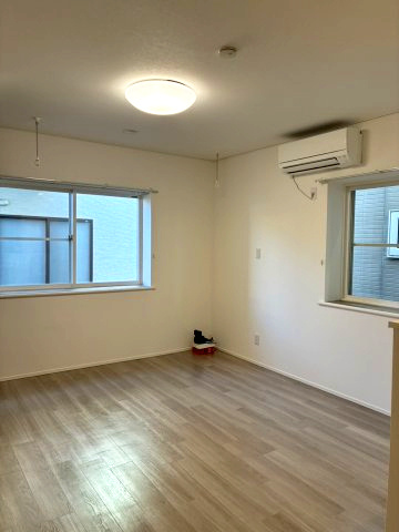 クレセントヴィラージュ亀田の居間・リビング