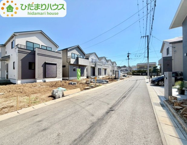 野田山崎2工区　新築戸建　2-L号棟の駐車場|2台分可能な駐車スペース（車種により異なります。）