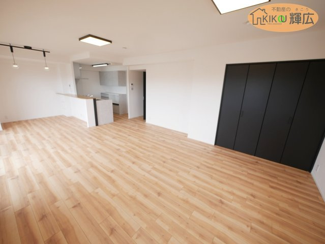 【設備】 | ロワイヤル岡田・手柄山公園　6階