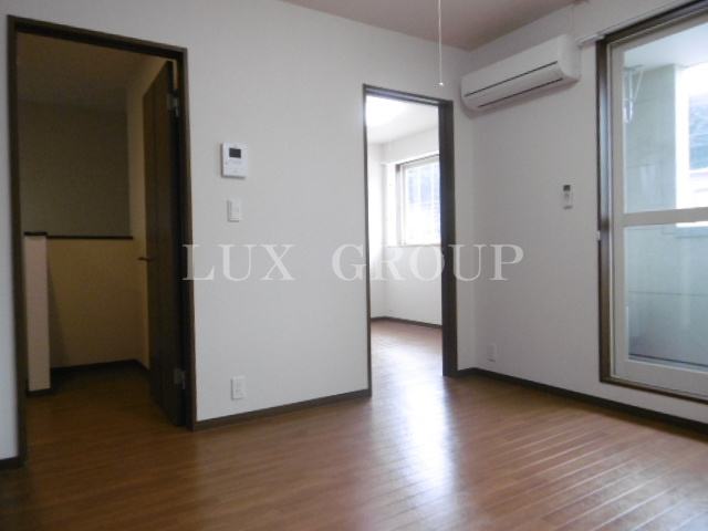 【居間・リビング】 | モデルナ