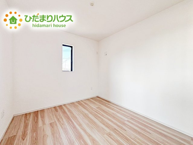 【洋室】 | ひたちなか市高場7期　新築戸建 | ご家族様一人ひとりの大切なプライベート空間。シンプルなデザインなので、趣味・感性で個性的に飾ることができます♪