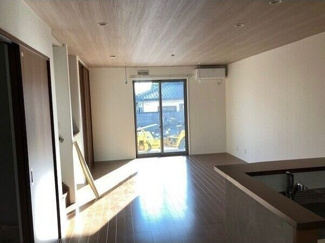 【居間・リビング】 | ソルコリーナB棟