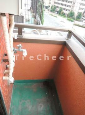 高橋ビルのバルコニー