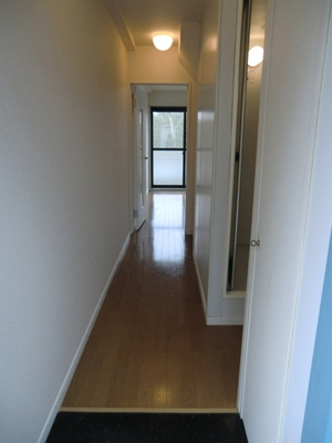 ハレアカラの玄関|明るい玄関です