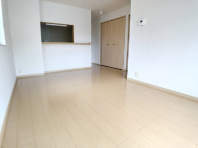 【居間・リビング】 | カレントガーデンＢ