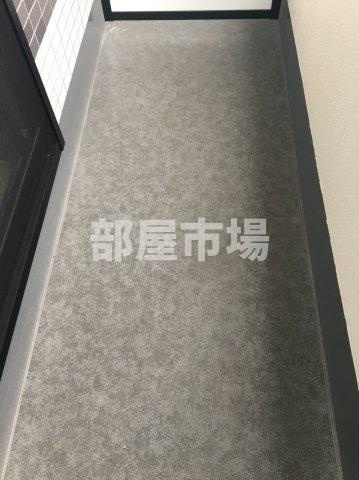 ヒルズ東日暮里のバルコニー