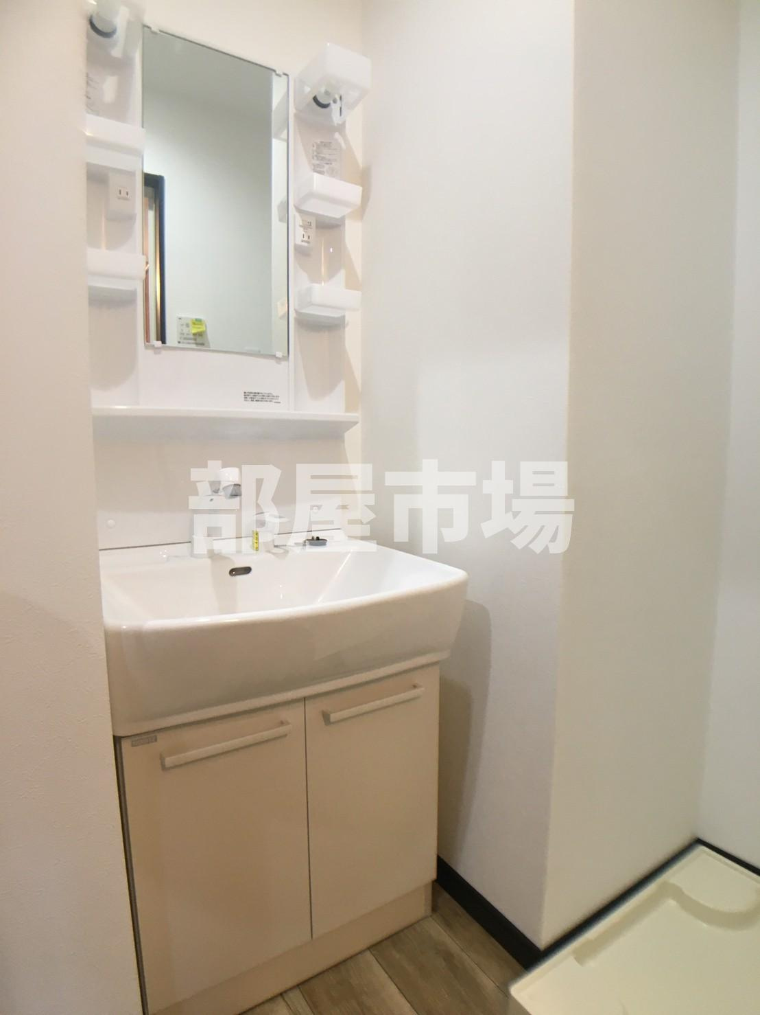 ヒルズ東日暮里の洗面所