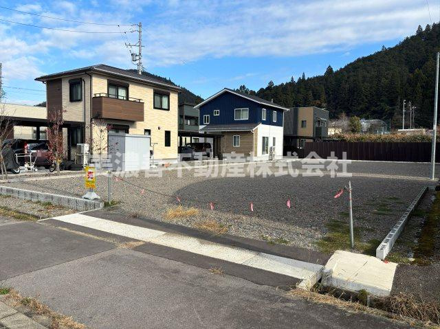 ６６２９２　郡上市大和町河辺土地