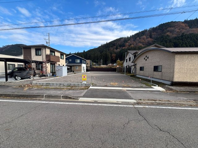 ６６２９２　郡上市大和町河辺土地の外観