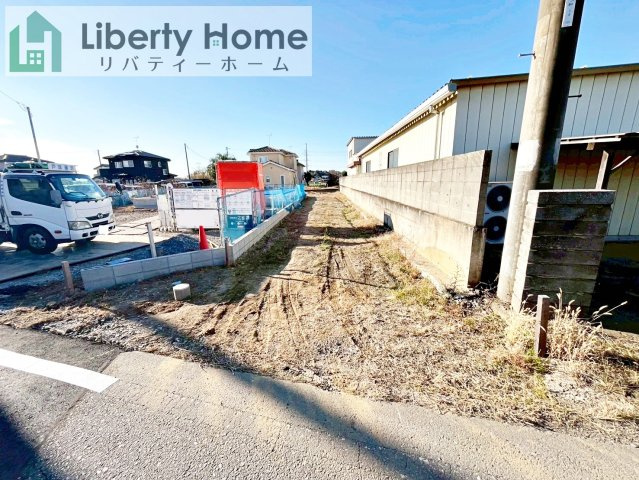 つくばみらい市板橋　売地　91坪の前面道路含む現地写真