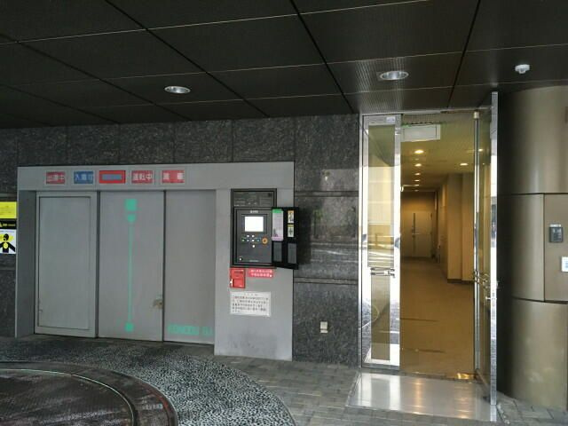 近藤ビルのエントランス