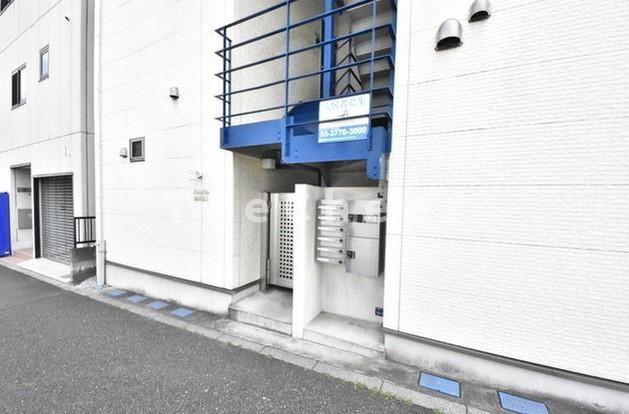 パレット志村坂上のエントランス