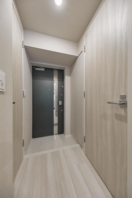 アーバネックス錦糸公園Ⅱの玄関|※写真は同タイプ住戸です。