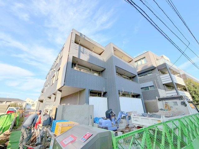 グラスウェルの外観|★バス停も近く、荻窪駅へのアクセスも便利です★