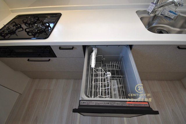 ケイアイフィット　水戸市堀町　25期 　2のキッチン|食事の後片付けもラクラクの食洗機つき♪水道代の節約になり、気になる手荒れも防げそう！
