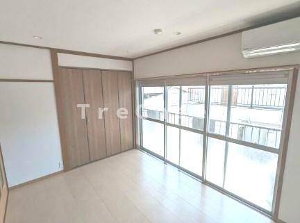 グランデ蓮沼の居間・リビング