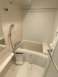 【浴室】 | サンフィールド西荻窪 | 浴室乾燥機付きバス。