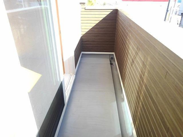 ヴィータ　セレーナＢのバルコニー