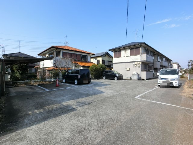 【駐車場】