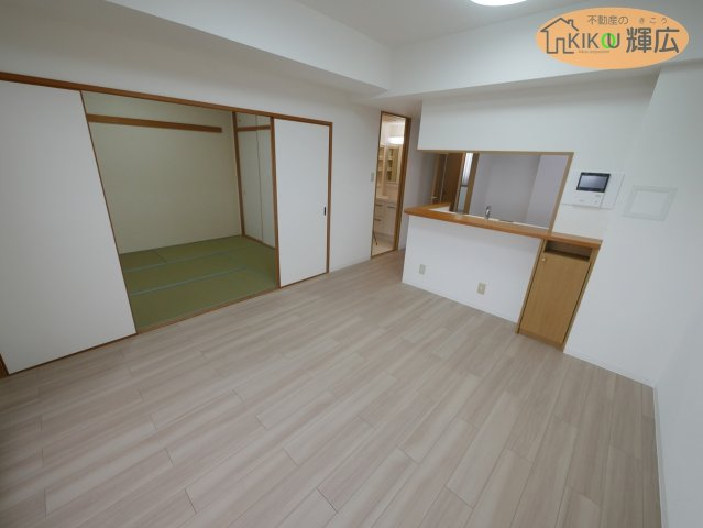 【居間・リビング】 | グランプレステージ明石西Ⅲ　9階