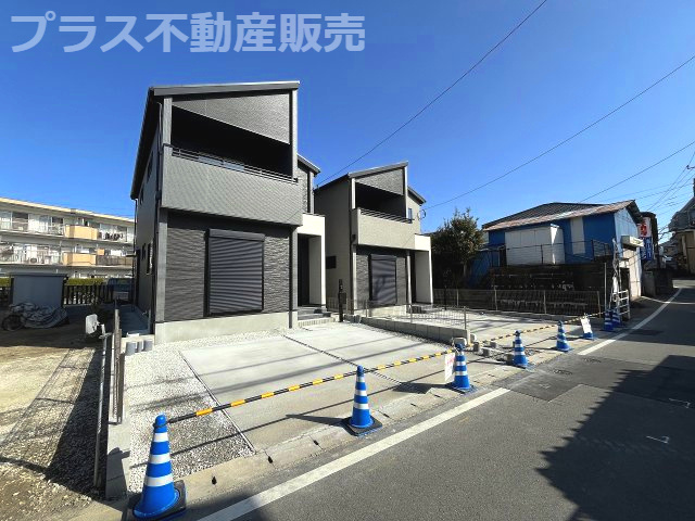 【外観】 | 春日市須玖南3丁目1期　1号棟（全2棟）【仲介手数料無料・0円】 | 現地写真。プラス不動産販売なら、現場の全ての棟をまとめてご見学頂けます。