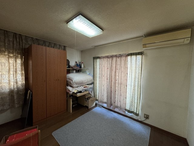 -三丁目不動産-深谷市原郷の洋室