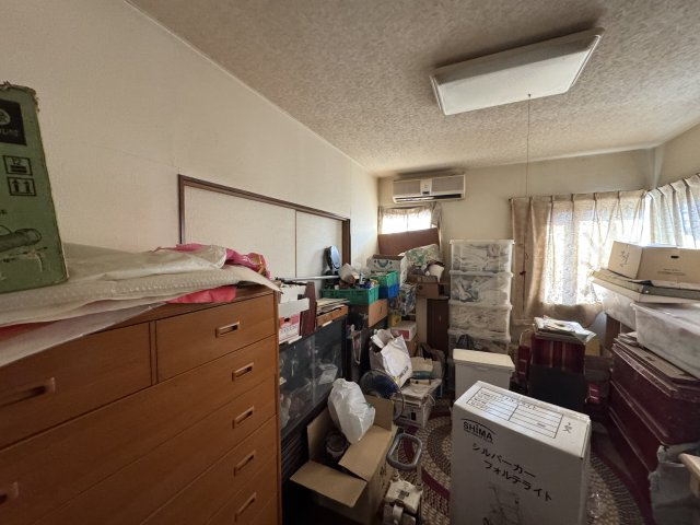 -三丁目不動産-深谷市原郷の洋室