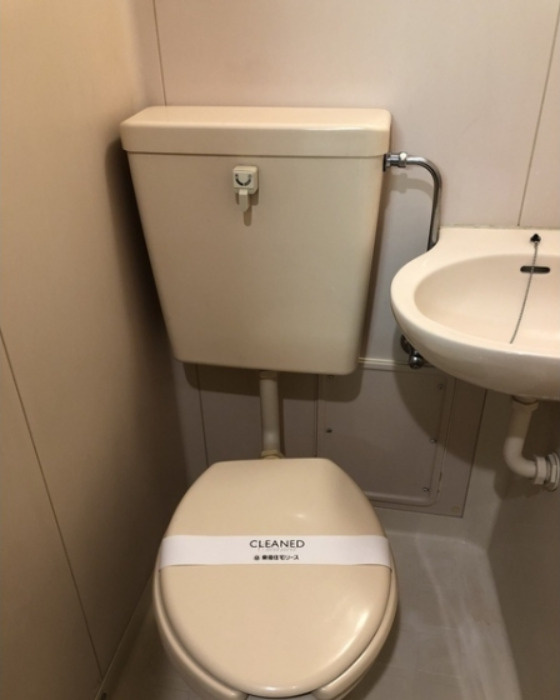 立花ハイツ　礼金０　テラス　角部屋　南西角住戸のトイレ