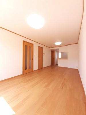 【内装】 | メゾン・ラ・ジェルメ | 明るい室内です