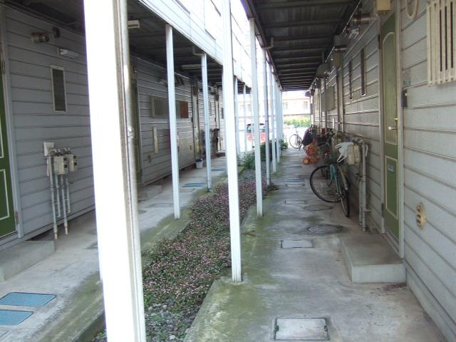 エステートピアこうやまⅡのエントランス