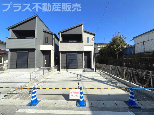 【外観】 | 春日市須玖南3丁目1期　2号棟（全2棟）【仲介手数料無料・0円】 | 現地写真。プラス不動産販売なら、現場の全ての棟をまとめてご見学頂けます。
