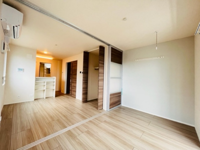 【内装】 | 渚(ナギサ)