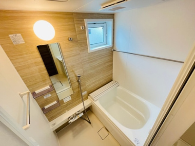 【浴室】 | 渚(ナギサ)