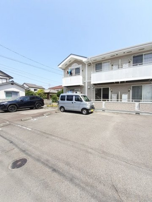 【駐車場】 | ベル・ジュネス | カースペースがあります